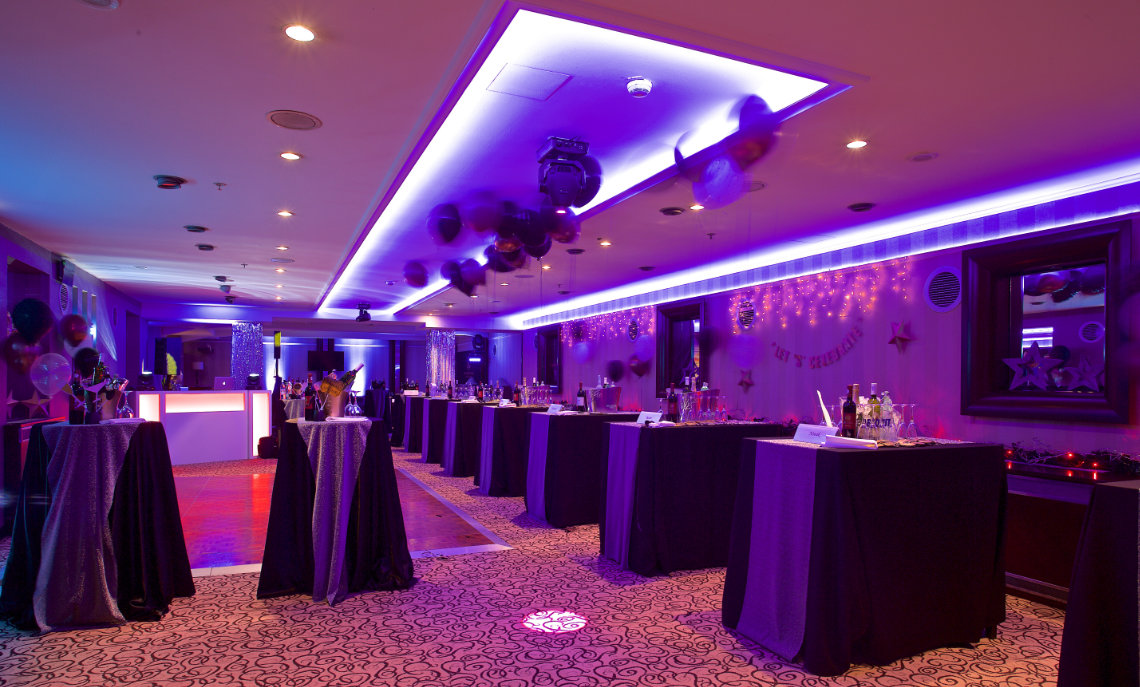 The Club Esplanade 1925 lounge & coctail bar